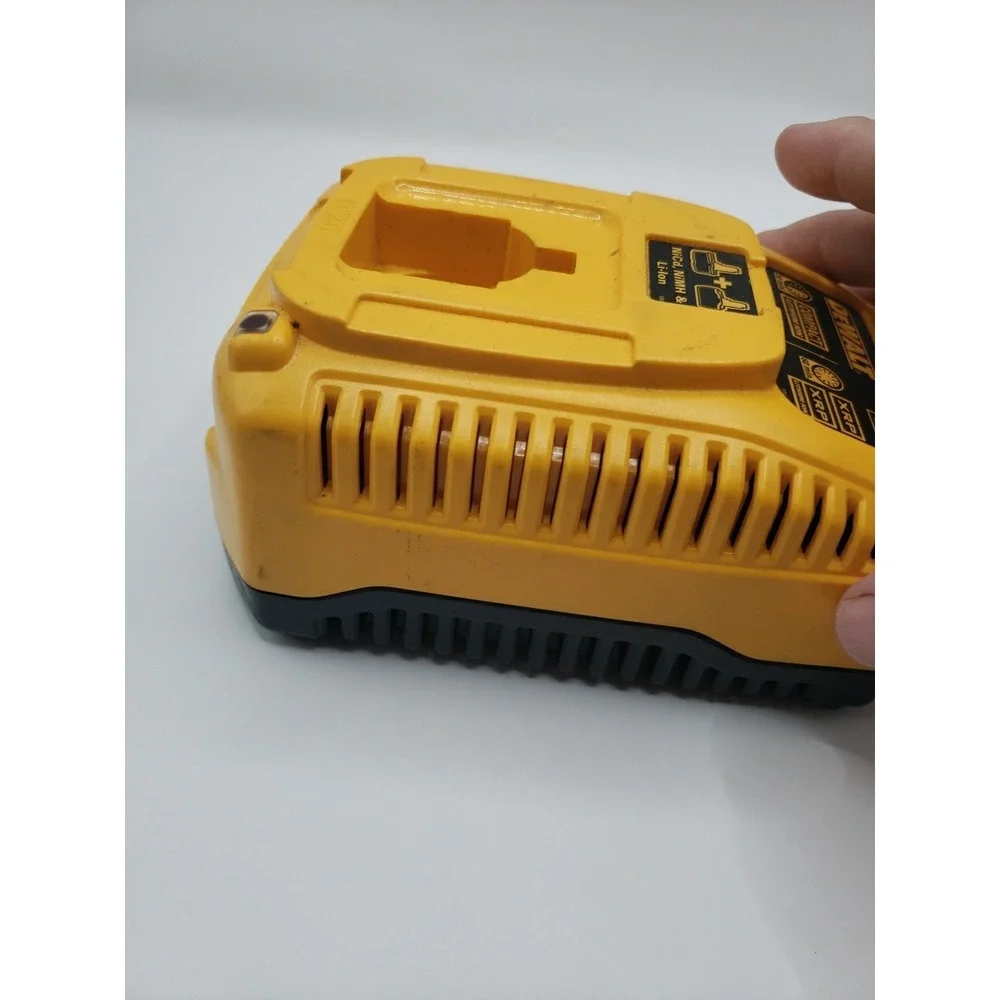 DEWALT DC9310 7.2V - 18V FAST BATTERY CHARGER NiCd NiMH Li-Ion Multi Chemistry